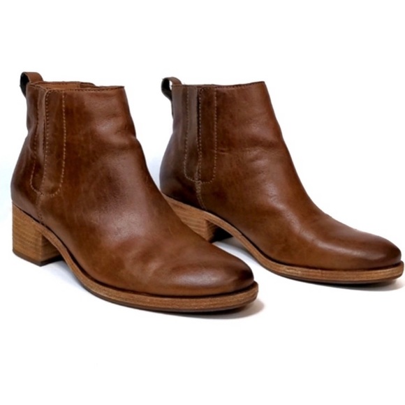 NWOT Kork-Ease Mindo Brown Leather Ankle Booties Chelsea Boots Heeled Size 10 - Picture 3 of 13